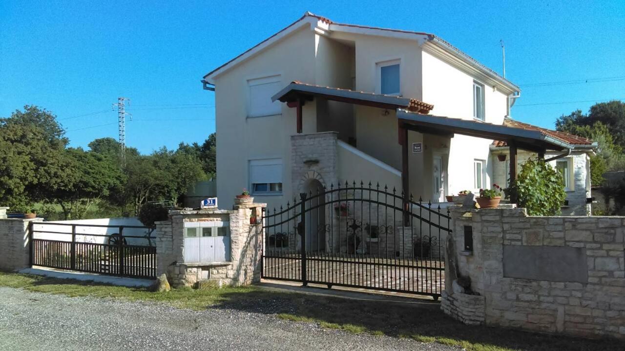Apartment Šišan Extérieur photo